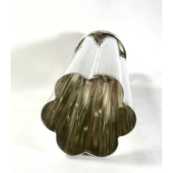 THE PAMPERED CHEF Valtrompia Bread Tube Flower #1550 Holiday Baking Kitchen - Picture 7 of 9